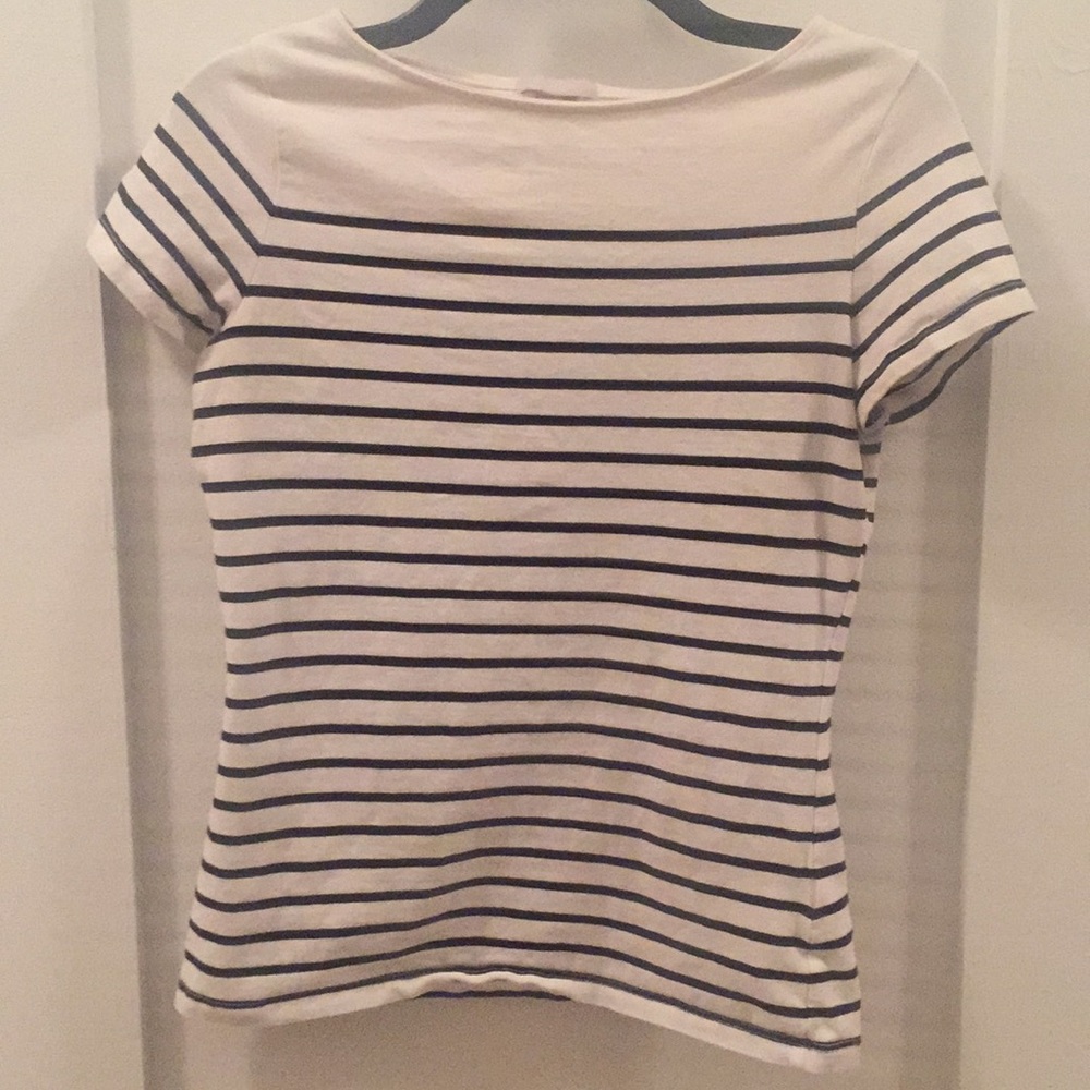 Stripped white and navy shirt